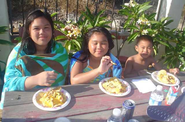cha3Potluck2009-028