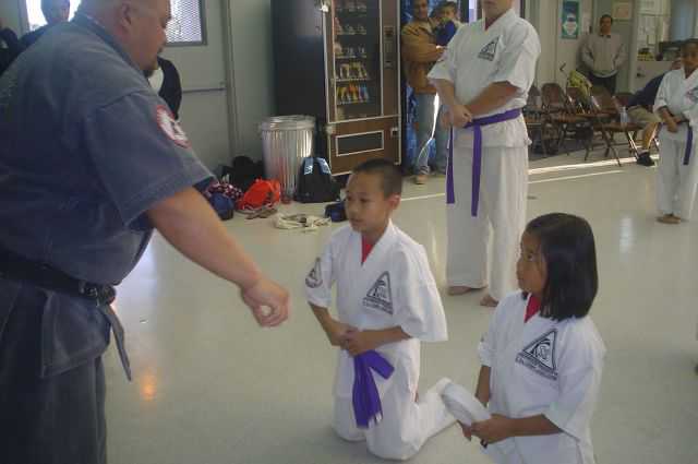 blueBeltPromotion200904-001