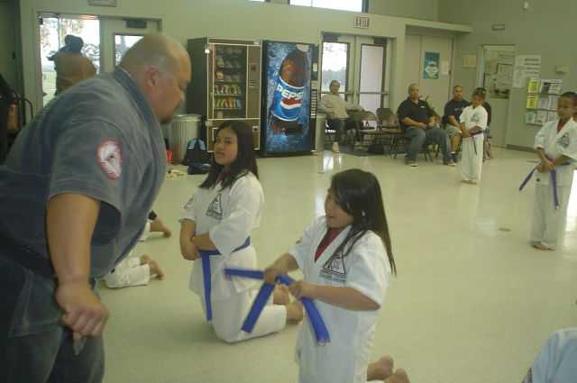 blueBeltPromotion200904-010