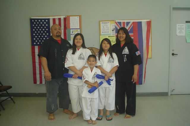 blueBeltPromotion200904-016